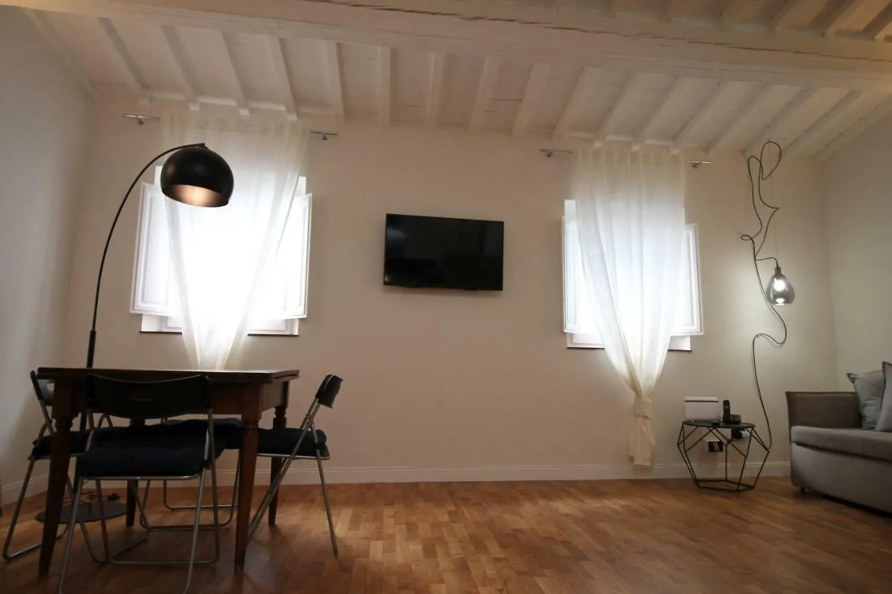 Tornabuoni Loft Apartment Florence