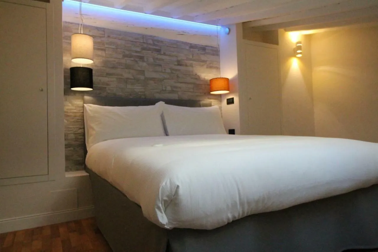 Tornabuoni Loft Daire Floransa